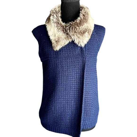 Belle Du Jour Fur Collar Blue Sweater Vest Double Breasted Women’s Jr Large - Picture 1 of 11